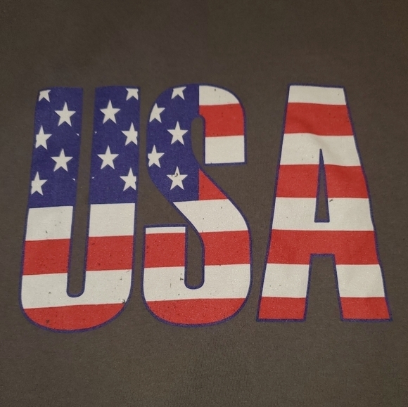 American Flag Grey Short Sleeve Tee - USA - Men's small - Unisex - Picture 2 of 3